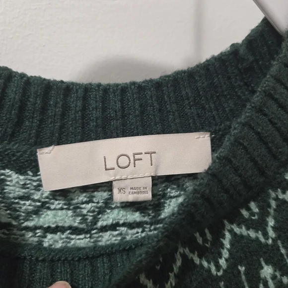 LOFT Soft Cozy Green Crewneck Sweater XS - Picture 4 of 6